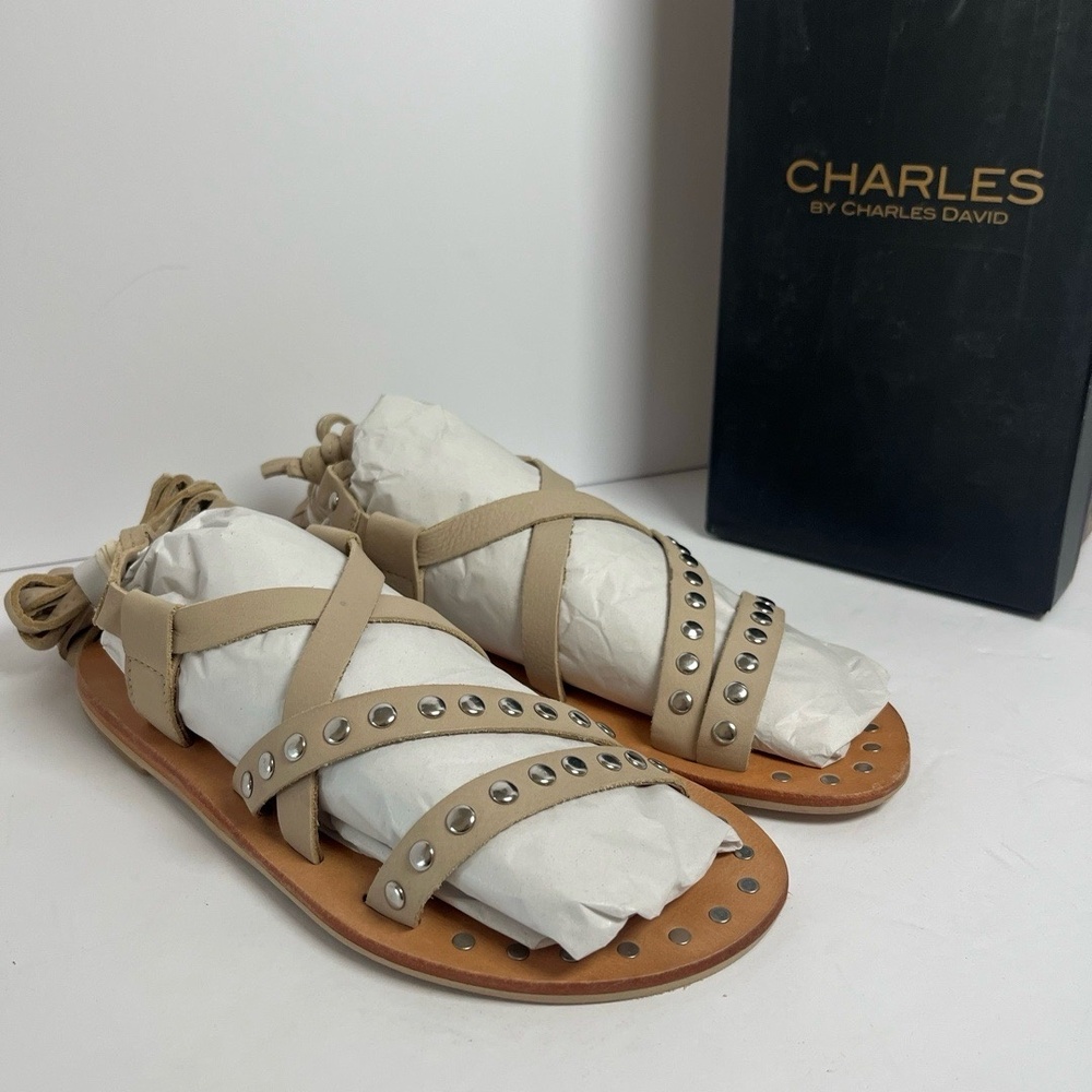 NWT Charles By Charles David Womens Size 6 Beige Tan Studded Gladiator Sandals